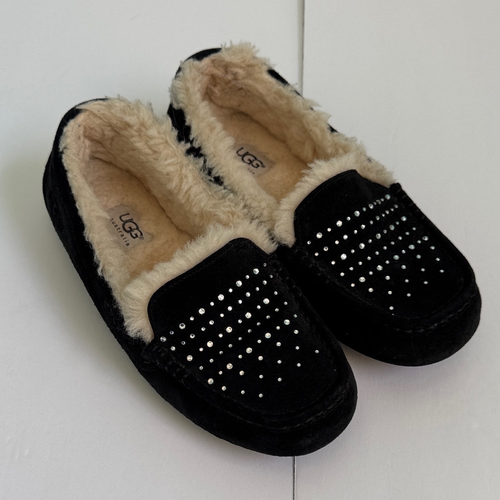 UGG Ansley Bling Black Slippers with Cream Fur and Studs